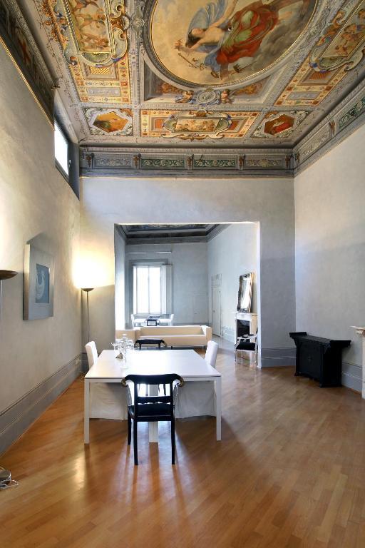 Palazzo Tolomei - Residenza D'Epoca Florence Luaran gambar