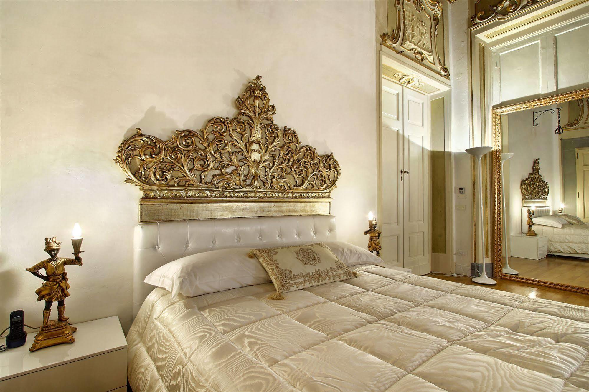 Palazzo Tolomei - Residenza D'Epoca Florence Luaran gambar